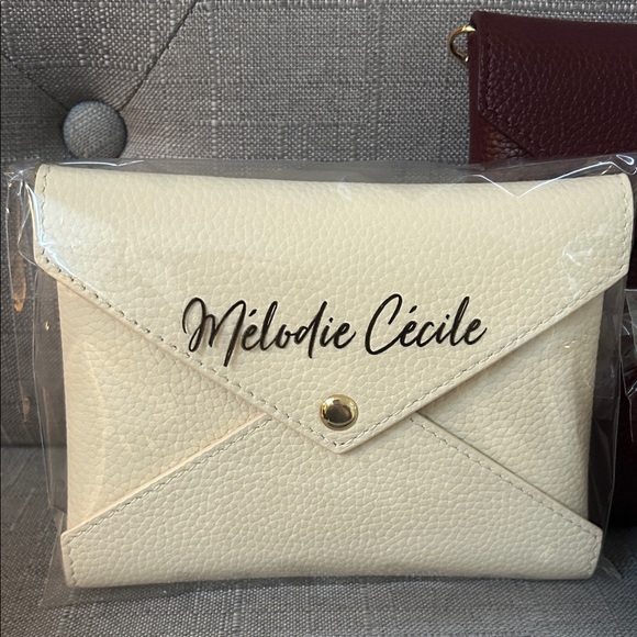 NIB DRESS UP YOUR PURSE DUYP ENVELOPE TRIO CLUTCH SET -BURGUNDY CREAM CAMEL $169 - Picture 2 of 8